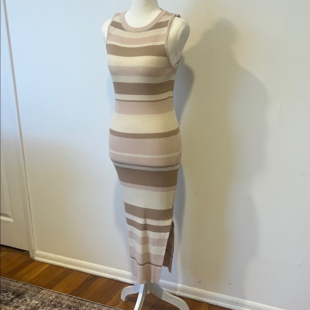 Pink Lily Striped Ribbed Maxi Dress in Beige and Cream. Size small.